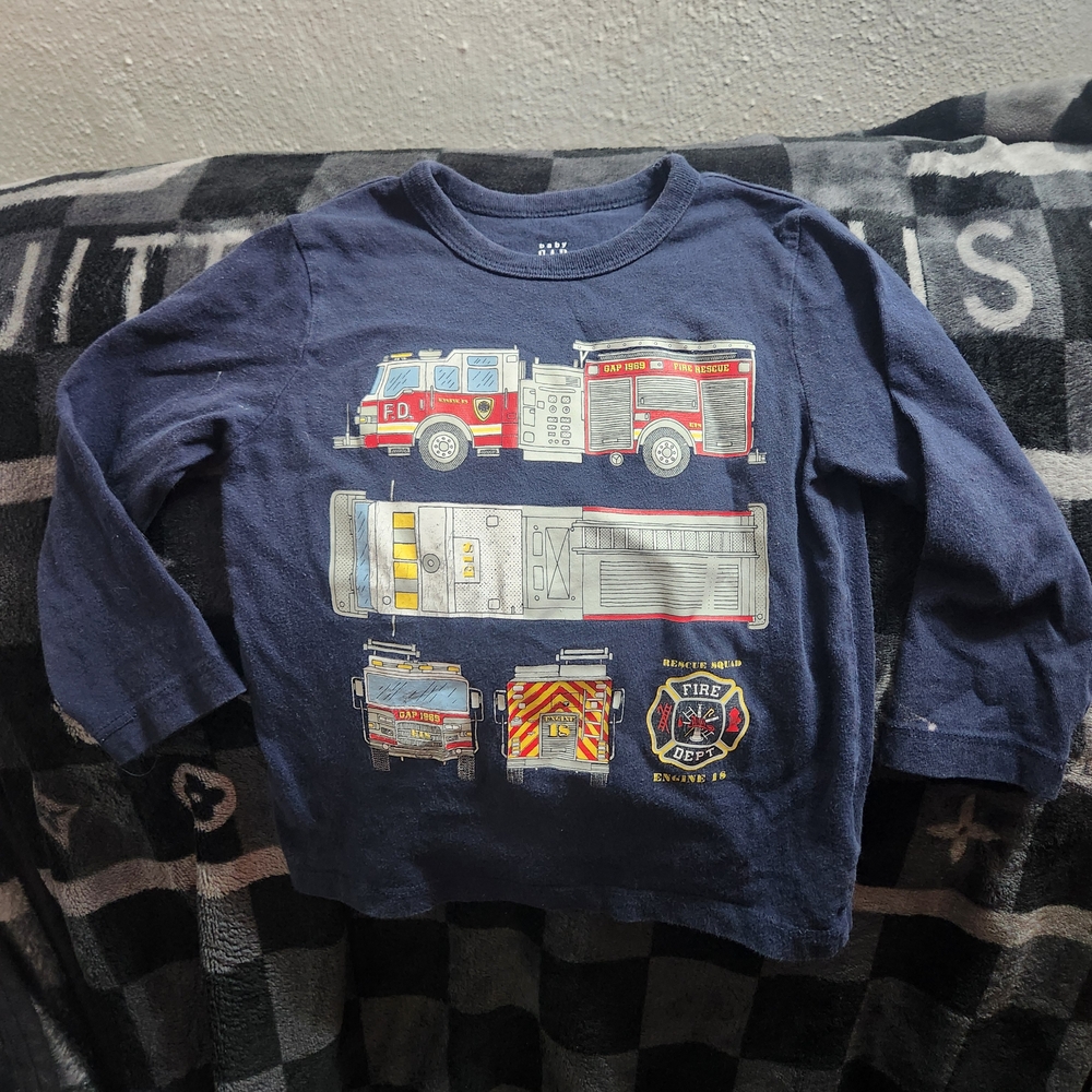 GAP Navy Fire Truck Graphic Toddler Shirt